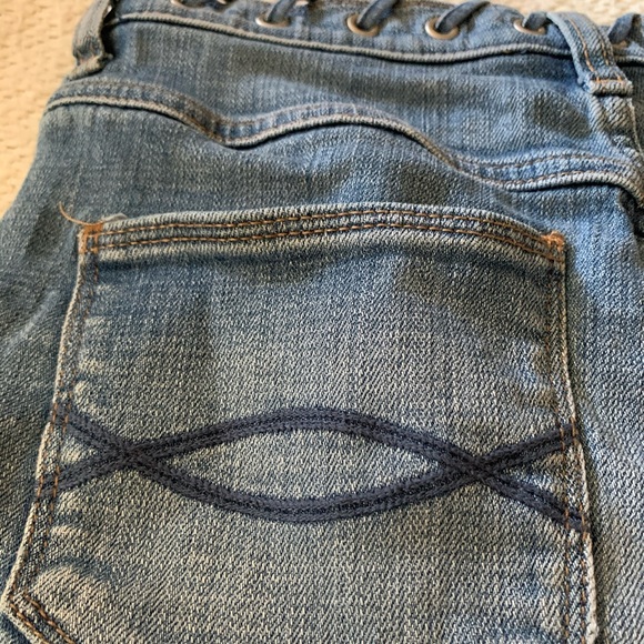 HIGH RISE SHORTS - Picture 5 of 6